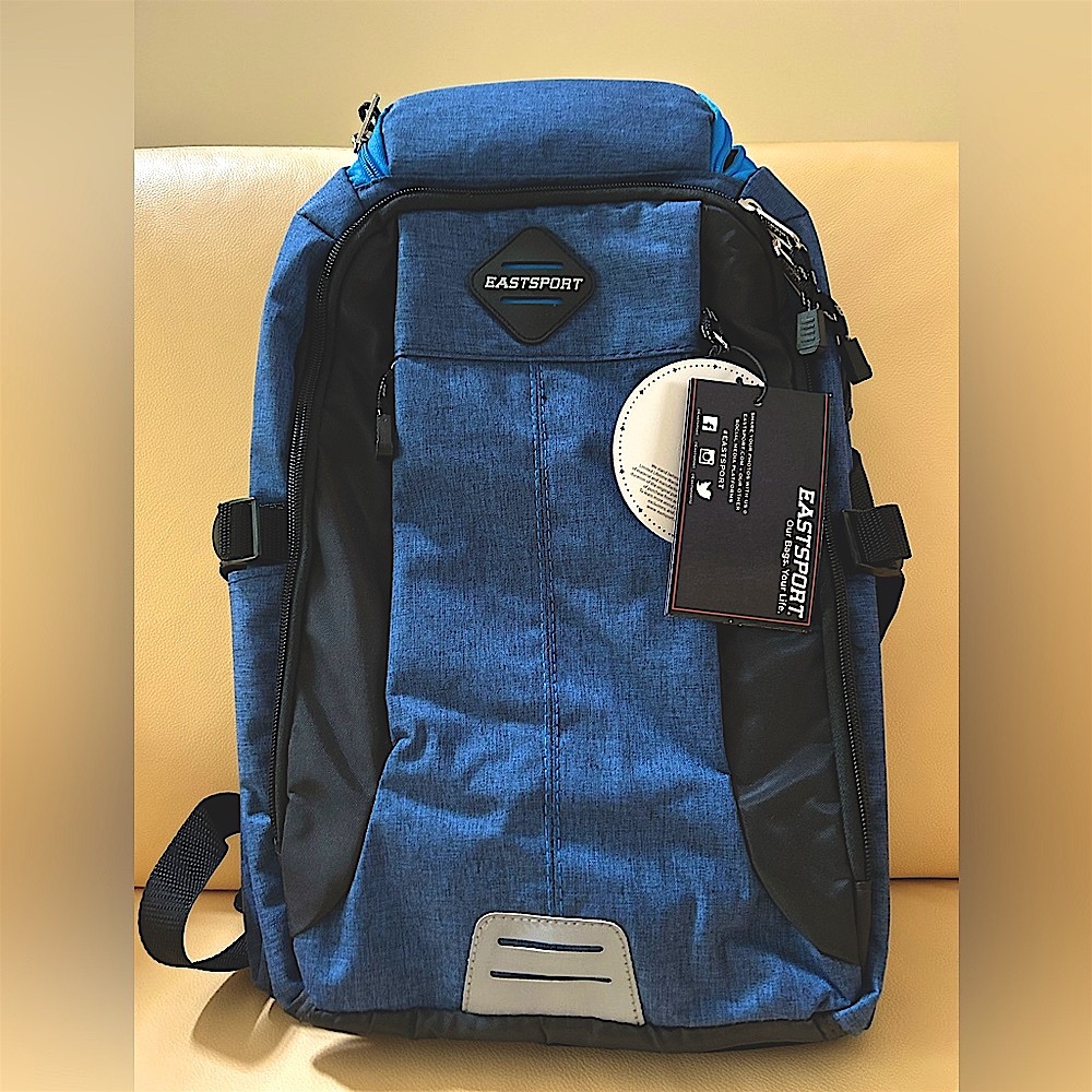 NWT Eastsport Unisex Blue and Black laptop padded Backpack 18” tall
